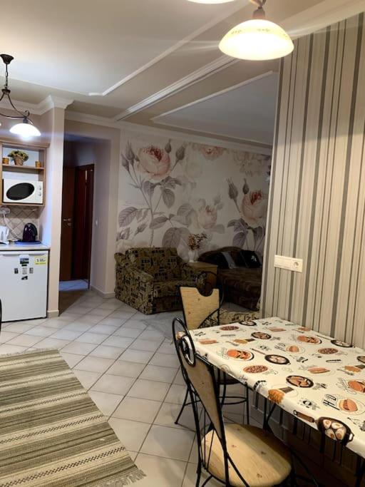Laura Apartman Hajdúszoboszló Exterior foto